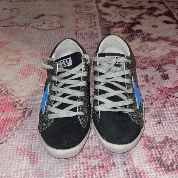 Authentic Golden Goose Superstar size 36 - Picture 2 of 7